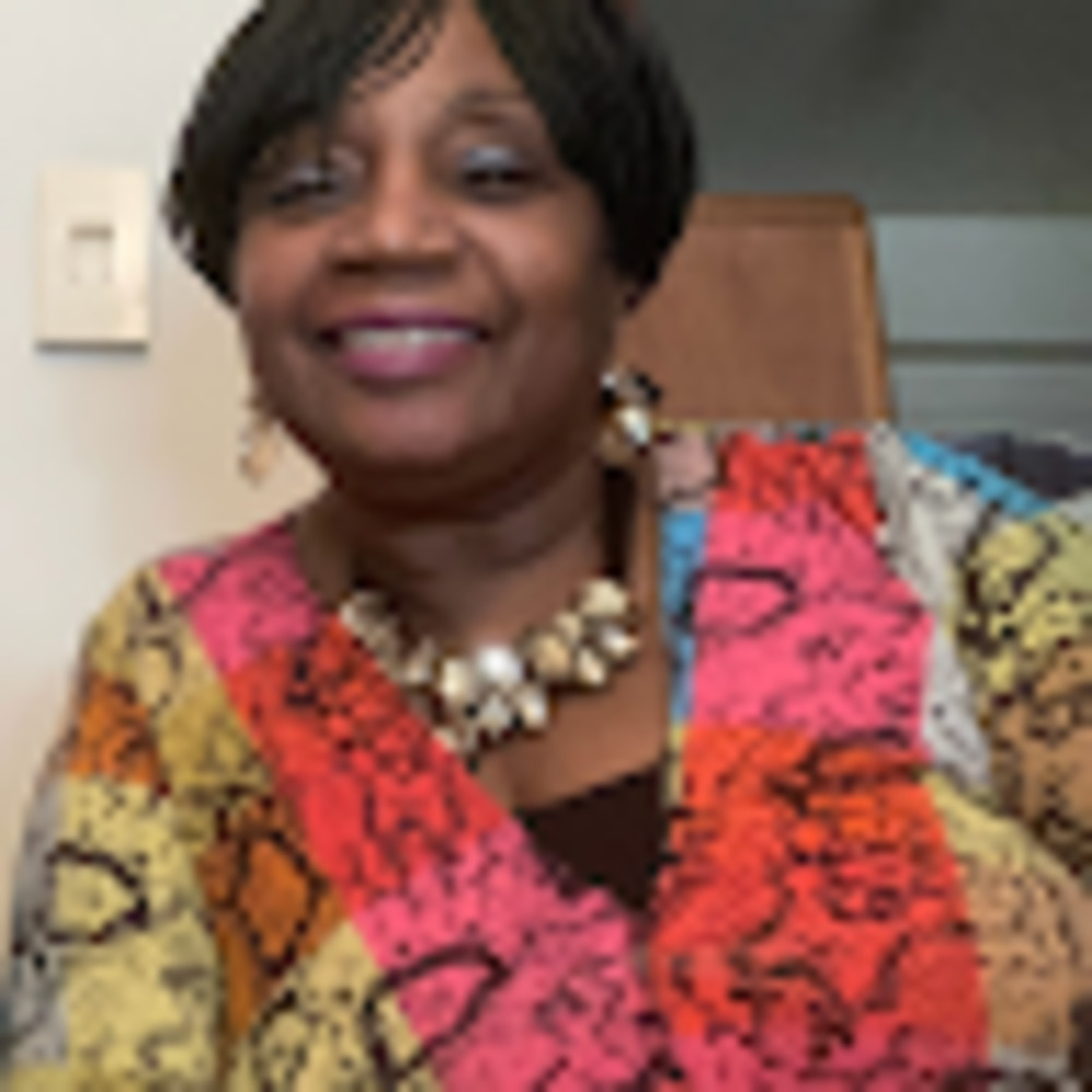 Meet your Posher, Linda